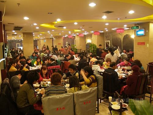 2019年上半年餐飲行業(yè)增幅9.3%，餐飲行業(yè)發(fā)展趨勢