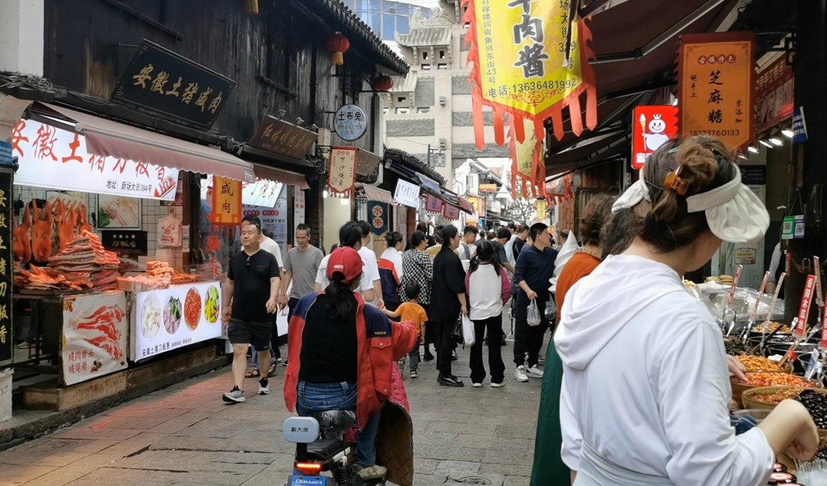 國(guó)慶小吃連鎖店如何通過(guò)精準(zhǔn)營(yíng)銷提升營(yíng)業(yè)額